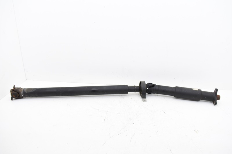 2005 BMW E46 325i AUTO TRANSMISSION DRIVESHAFT PROPELLER DRIVE SHAFT OEM KW37
