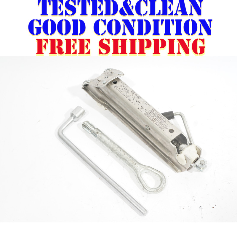08 - 11 MERCEDES C300 SPARE WHEEL JACK WRENCH TOW HOOK TOOLS SETOEM