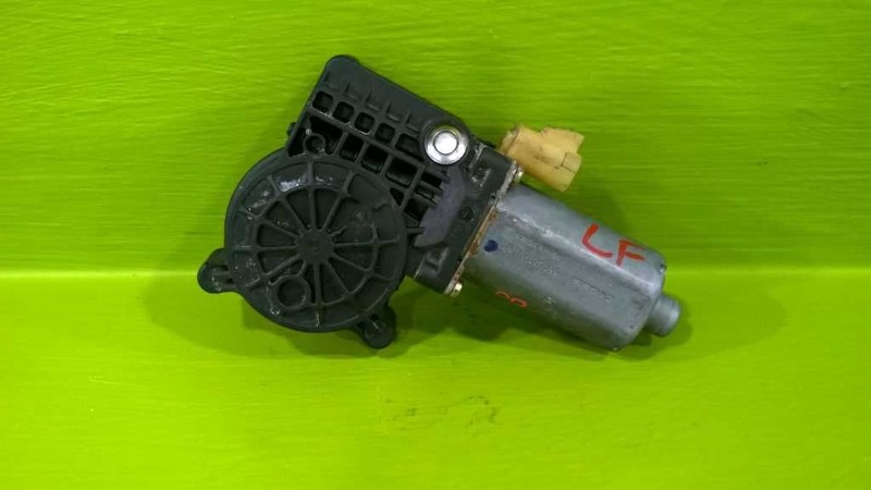 00 01 02 03 ML320 DRIVER LEFT FRONT WINDOW MOTOR OEM 3753-28