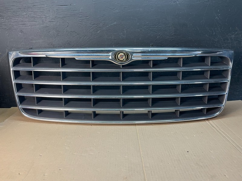 2007 2008 2009 Chrysler Aspen Front Radiator Upper Grill Grille Oem AD8386 DG