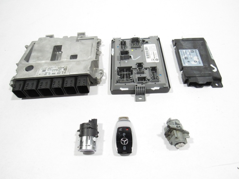 19-23 Mercedes CLS450 C257 2021 3.0L Engine Module Key Ignition Switch Set ;:A