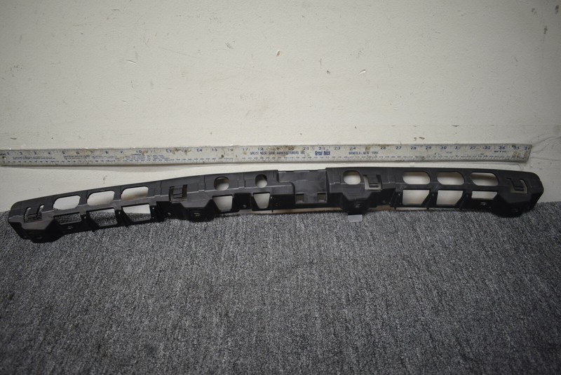 2012 PORSCHE CAYENNE BUMPER SUPPORT BRACKET CENTER FACTORY OEM