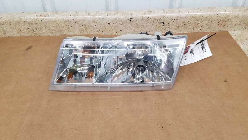 Driver Left Headlight Fits 00-02 GRAND MARQUIS 307860