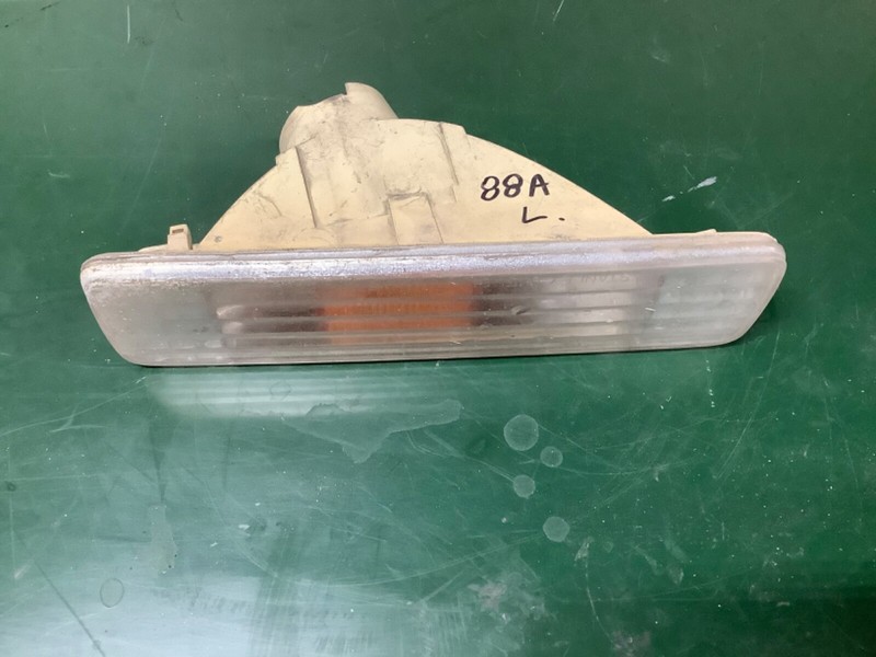 88 89 Accord Left Front Signal light , lens Used OEM
