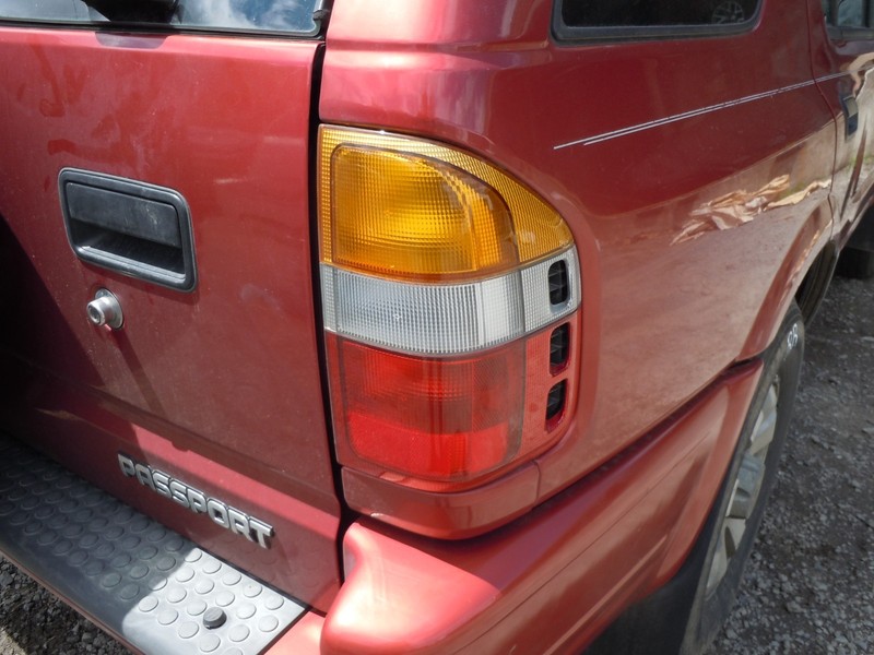 1998-2001 Honda Passport Tail Light Lamp Passenger Right OEM Thru 8/31/00