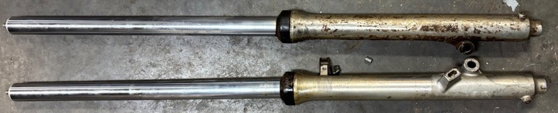 1983 1985 22W Yamaha Dirt Bike YZ80 YZ 80 Front Fork Tubes Suspension Leg G7