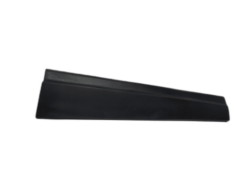 HONDA RIDGELINE FRONT RIGHT PASSENGER SIDE DOOR LOWER MOLDING 2017 - 2023 OEM