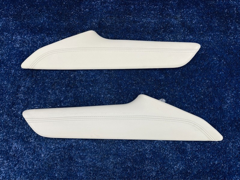 2017–2019 Cadillac XT5 Front Center Console Side Trim Panels Left & Right OEM