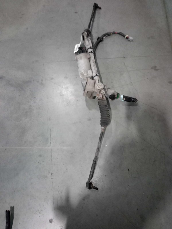 2018 Subaru XV Crosstrek Rack and Pinion Assembly OEM 34110FL070 102k Miles