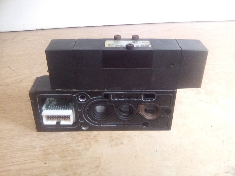 Parker F35VXBK Solenoid Valve