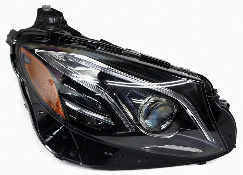 OEM Right Passenger Side LED Headlamp For Mercedes-Benz E-Class 213-906-98-04