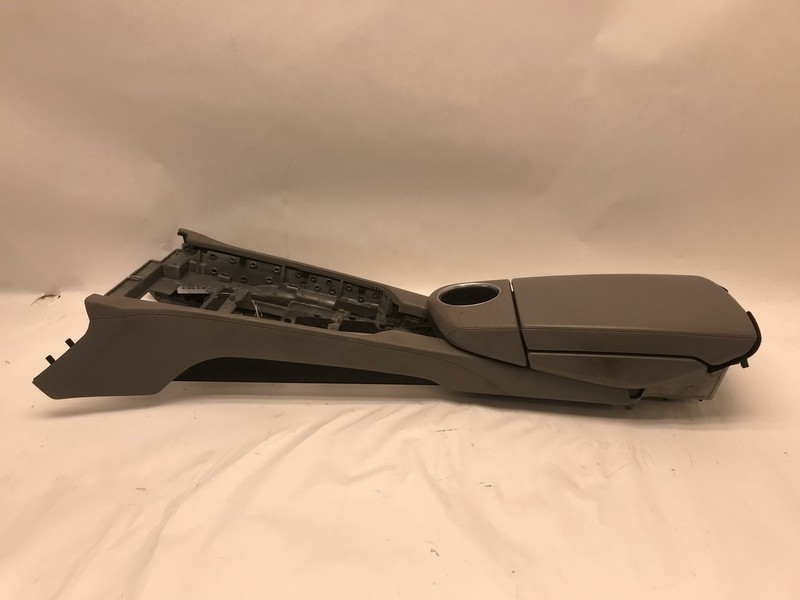 10-16 PORSCHE PANAMERA CENTER CONSOLE ARM REST CUP HOLDER ASSEMBLY OEM