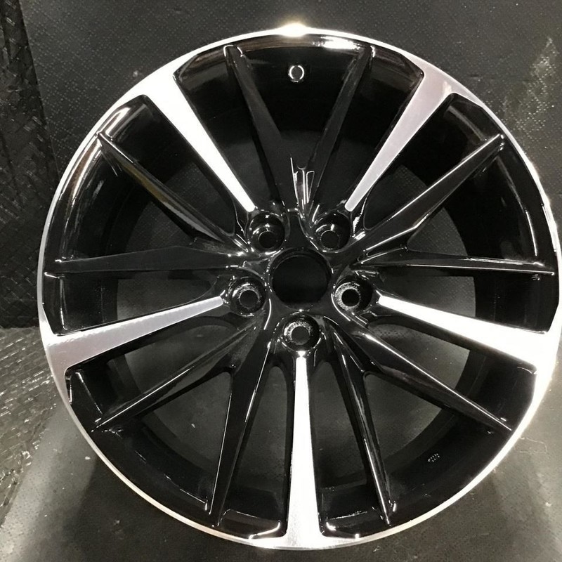 2018-2022 Toyota Camry 75222 A Wheel 19x8 15 Spoke Rim Black Machined 4261106E20