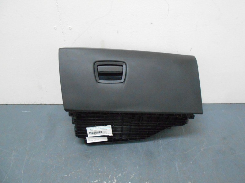 2013 12 13 14 15 16 BMW M5 F10 Glove Box #2523 i6