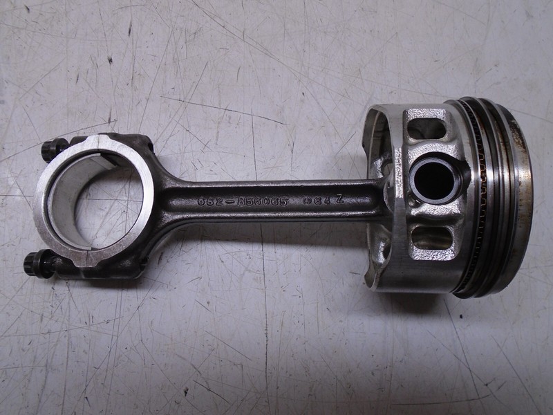 CD4 Mercury Outboard Four Stroke 40 HP Piston CONNECTING ROD 856065T 662-856065