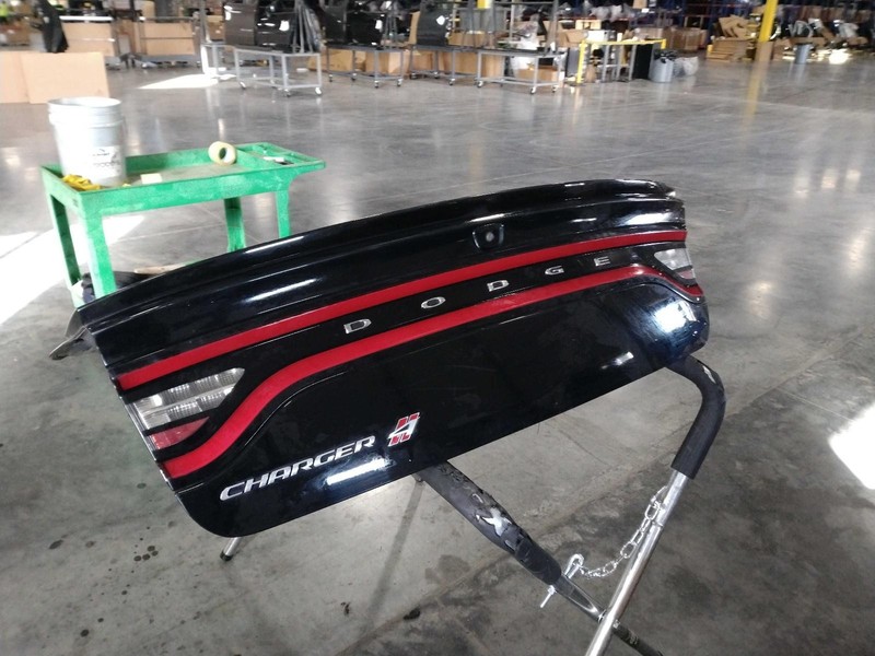 2020 Dodge Charger Deck Lid Black OEM Good Condition Slight Dent 4DR Sedan