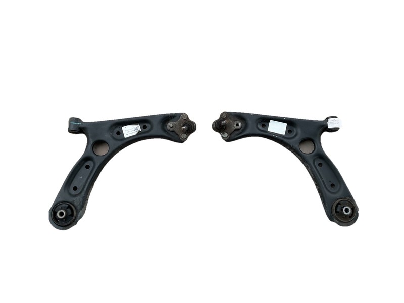 2Pcs Front Lower Control Arms Ball Joints For Kia Forte 2019-2023 OEM 54501-F2AA