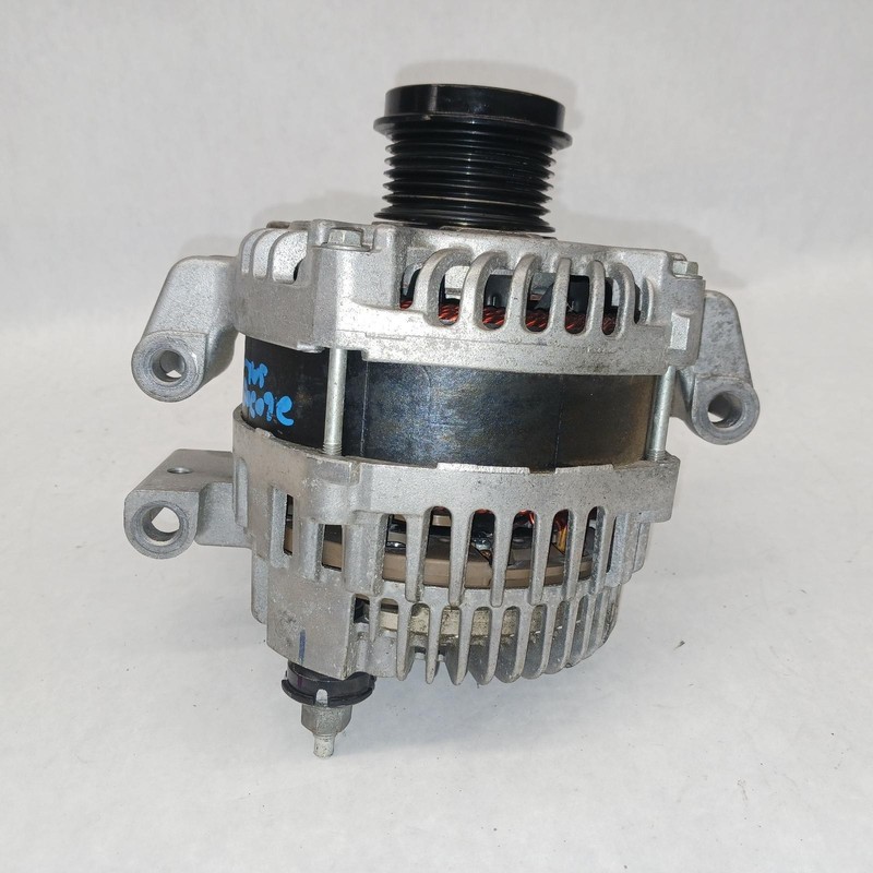 14-'18 JEEP CHEROKEE Alternator 2.4L 28k miles OEM 1 Year Warranty!