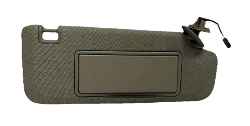 Buick Envision sun visor 2016 to 2020 right side assy OEM 2298049 with light