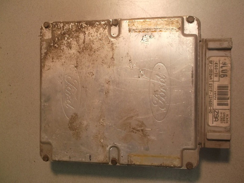 92-97 Ford E9TE-12A650-MC Engine Control Module ECU ECM