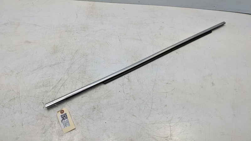 Front Left Door Belt Molding Weatherstrip 2017 Lincoln MKX FA1Z-5821453 16 2018