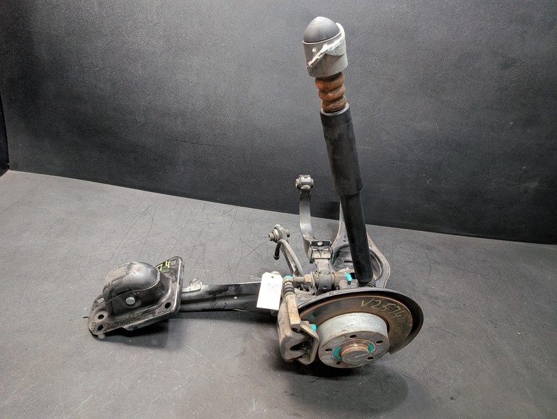 Rear Left Suspension Assy 2015 Volkswagen Passat 5C0505435B 2016 2017