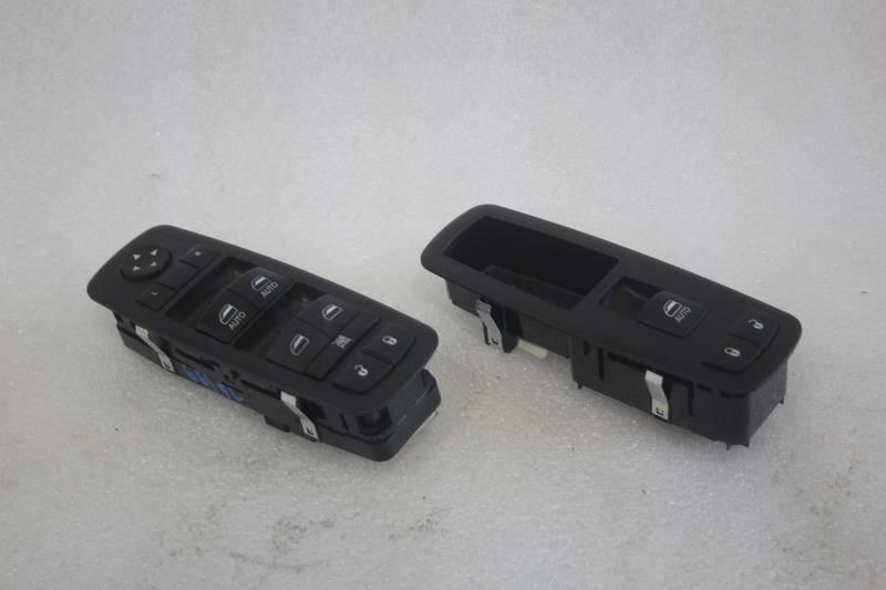 2017 RAM 1500 DRIVER PASSENGER FRONT DOOR WINDOW SWITCHES