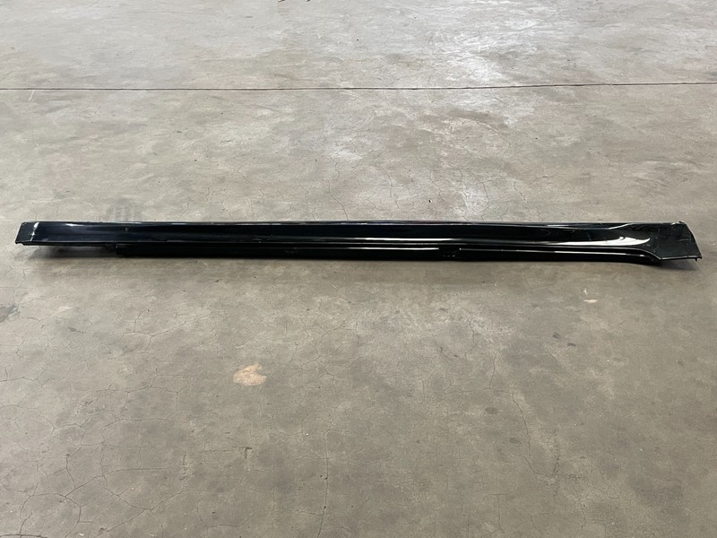 17 18 19 BMW G30 540i Right Passenger Side Skirt Rocker Panel Molding 1649 OEM