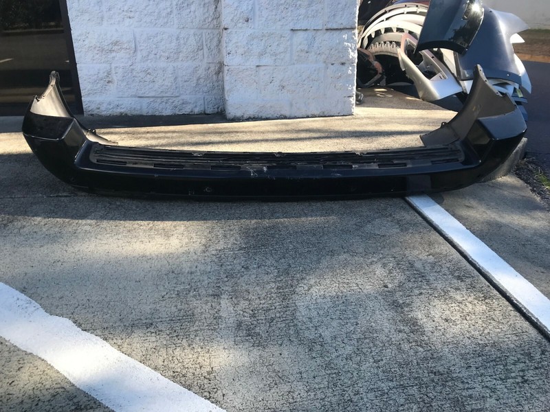LAND ROVER VOGUE L322 BUMPER FACTORY OEM
