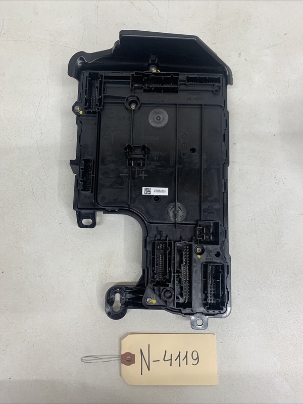2017-2022 OEM TESLA Model 3 Left Side LV PREM Controller Module Unit 4119 B93
