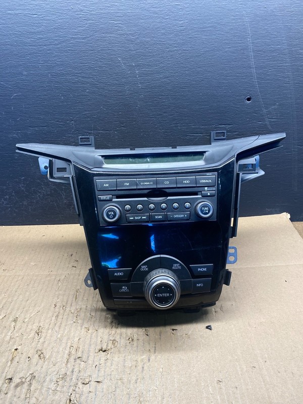 2011 to 2013 Honda Odyssey Radio AM/FM Control Panel AC2714 DG