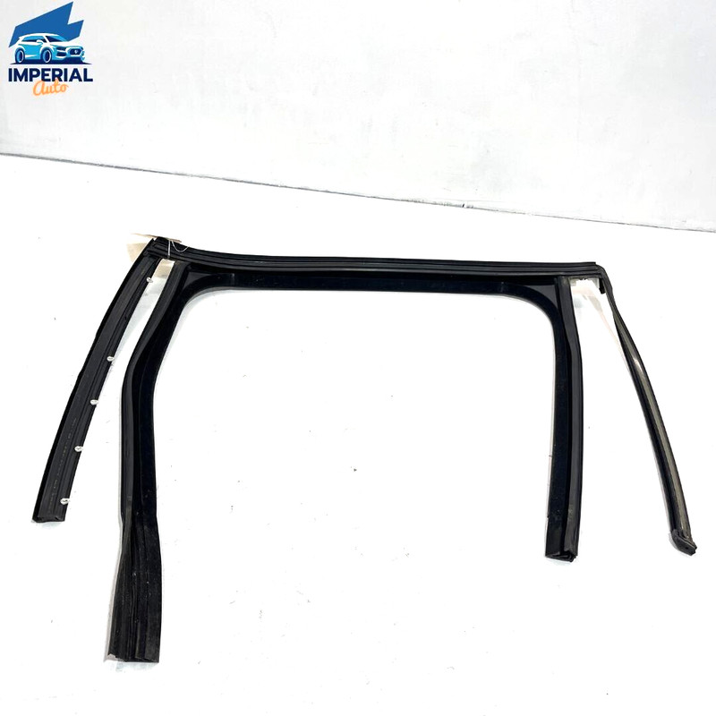 2011-17 Volkswagen Touareg Rear Passenger Door Window Glass Run Channel Seal OEM