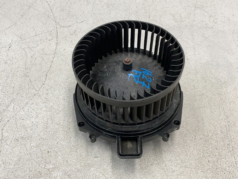 23 24 25 Mercedes EQS450 SUV X296 HVAC AC Heater Blower Motor Fan 1627 OEM