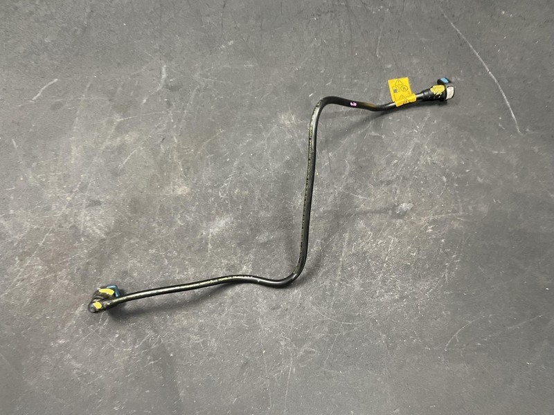 Fuel Feed Hose 2019 Chevrolet Sonic 96985740 2017 2018 2020