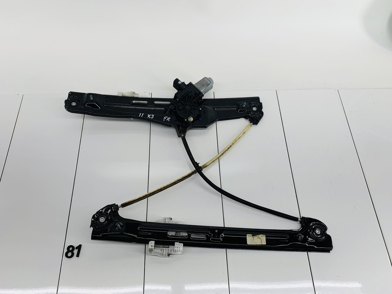 11-14 BMW X3 F25 FRONT RIGHT PASSENGER SIDE DOOR WINDOW REGULATOR & MOTOR OEM