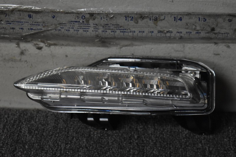 2018 INFINITI Q50 LEFT SIDE BLINKER FACTORY OEM