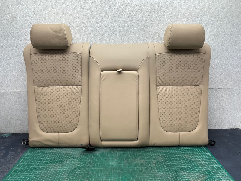 10-11 JAGUAR XF X250 REAR SEAT UPPER CUSHION W/ ARMREST OEM