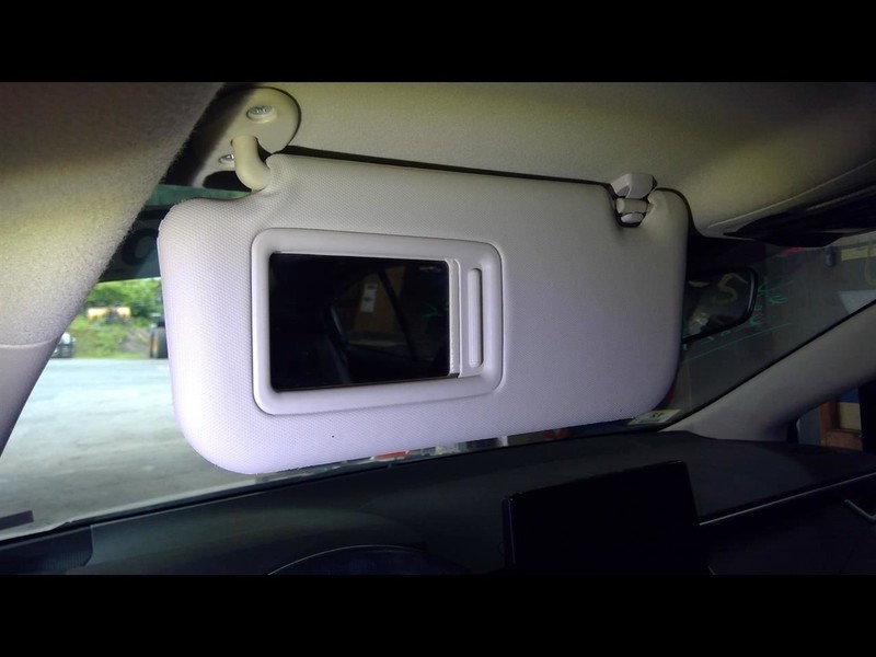 COROLLA 2023 Sun Visor 1639055