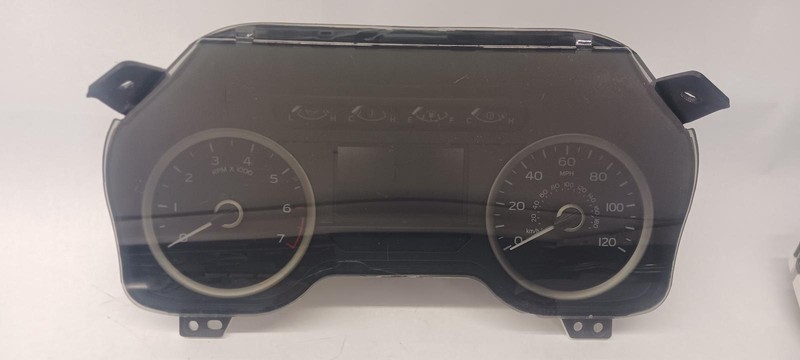 18-'19 FORD F150 Speedometer cluster 47k miles OEM 1 Year Warranty!