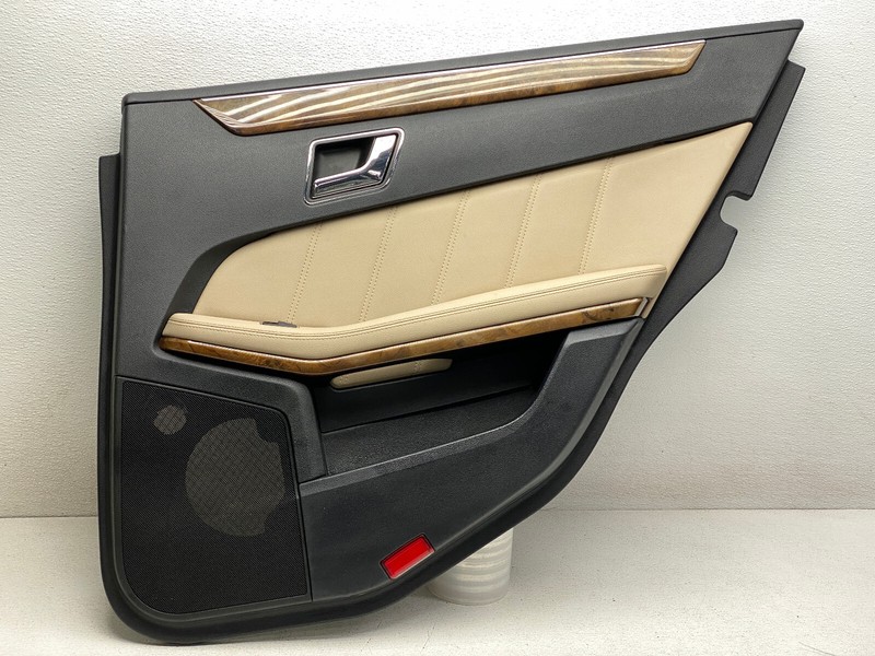 2010-2013 MERCEDES E350 REAR RIGHT PASSENGER SIDE DOOR PANEL ASSEMBLY OEM LOT728