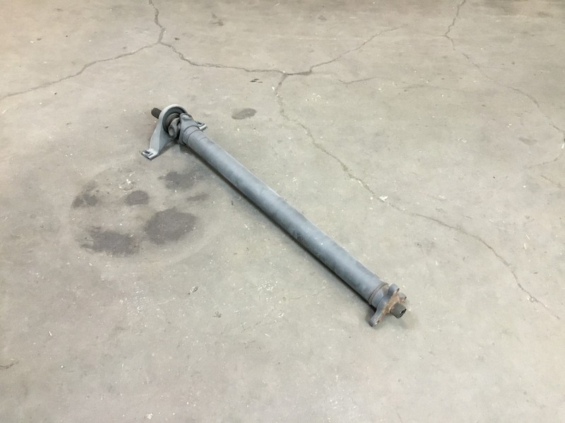 Mercedes CLS500 W219 RWD Front Drive Driveshaft Shaft Propeller 06-11 :O