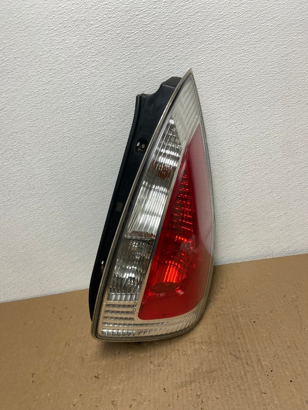2008 2009 2010 Mazda 5 Right Passenger RH Side Tail Light OEM AB6576 LK