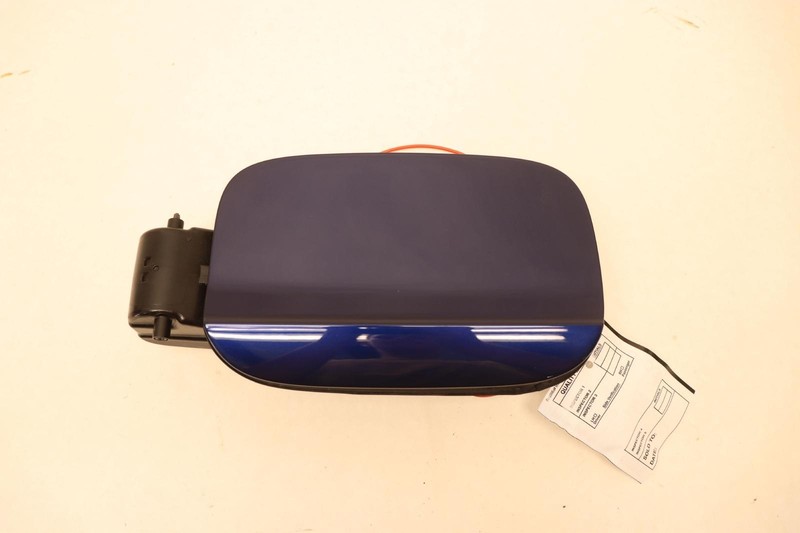 2018-2024 AUDI SQ5 3.0L REAR FUEL TANK FILLER DOOR LID COVER W/ POCKET OEM