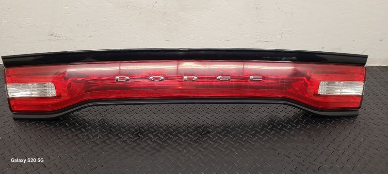 11-14 Dodge Charger Trunk Lid Tailgate Tail Light Lamp Assembly OEM 57010652AF