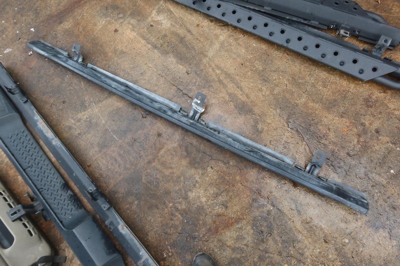 2007-2018 Jeep Wrangler JK 4 Door Rubicon OEM Left Driver Rock Slider 55397069
