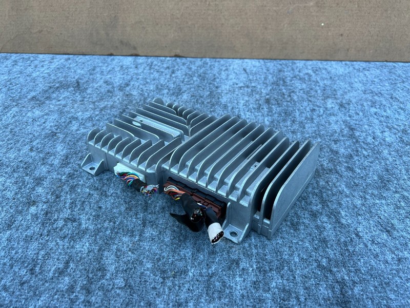 INFINITI M37 M56 M35H Q70 2011-2019 OEM BOSE AMPLIFIER AUDIO SYSTEM ASSEMBLY