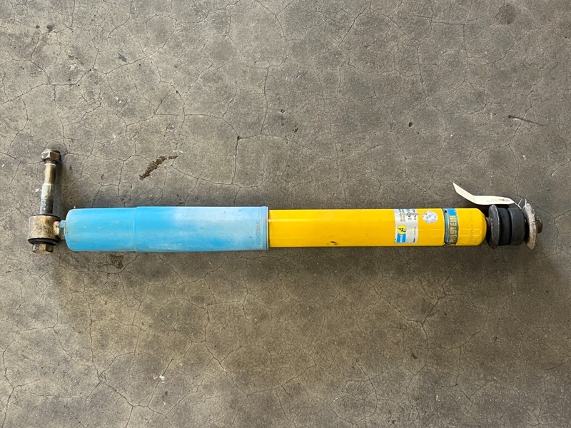 ⭐2002-2008 MERCEDES-BENZ G-CLASS FRONT LEFT SHOCK STRUT ABSORBER OEM LOT2671