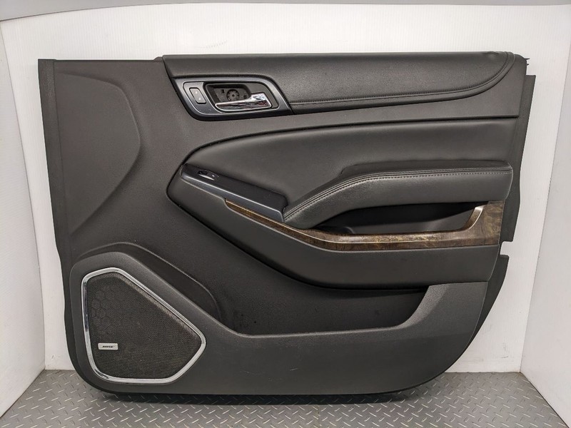 15 Suburban Right Front Interior Door Trim Panel Passenger Armrest Pull 1162580