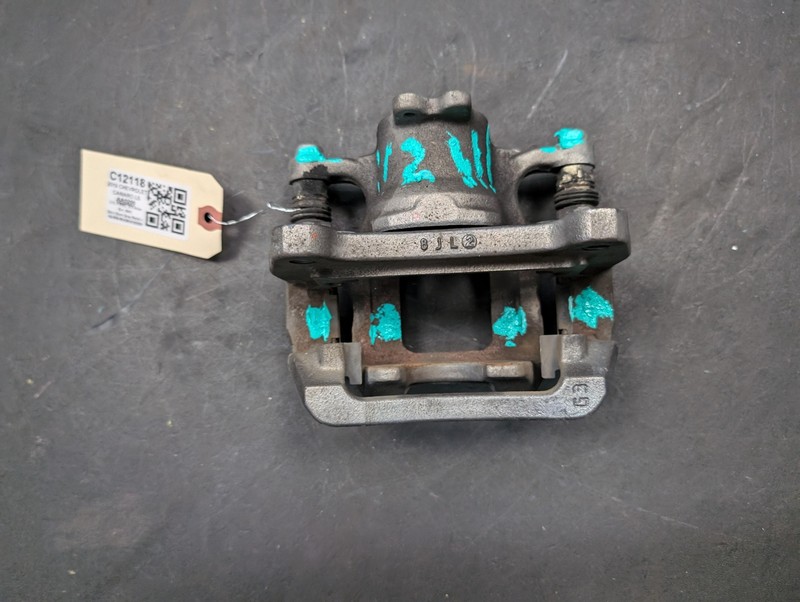 Rear Right Brake Caliper 2019 Chevrolet Camaro 13542990 2016 2017 2018 - 2023