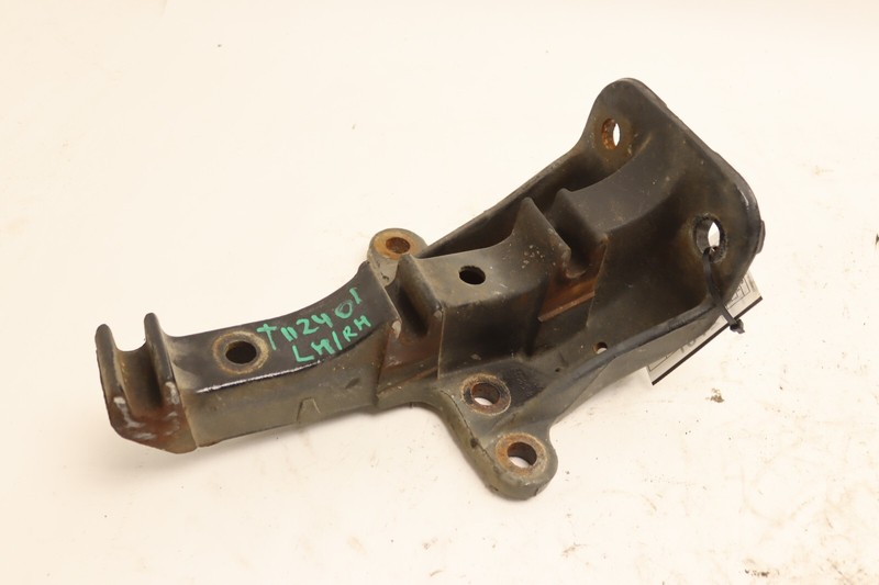 2008-2017 FREIGHTLINER CASCADIA 125 CAB MOUNT BRACKET SUPPORT R18-58937-D12 OEM